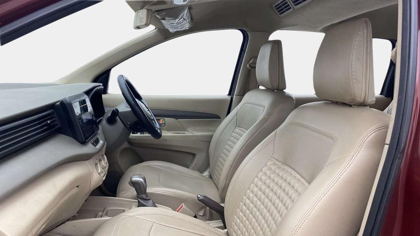 2020 Maruti Ertiga VXI AT SHVS, Petrol, Automatic, 44,163 km, Right Side Front Door Cabin