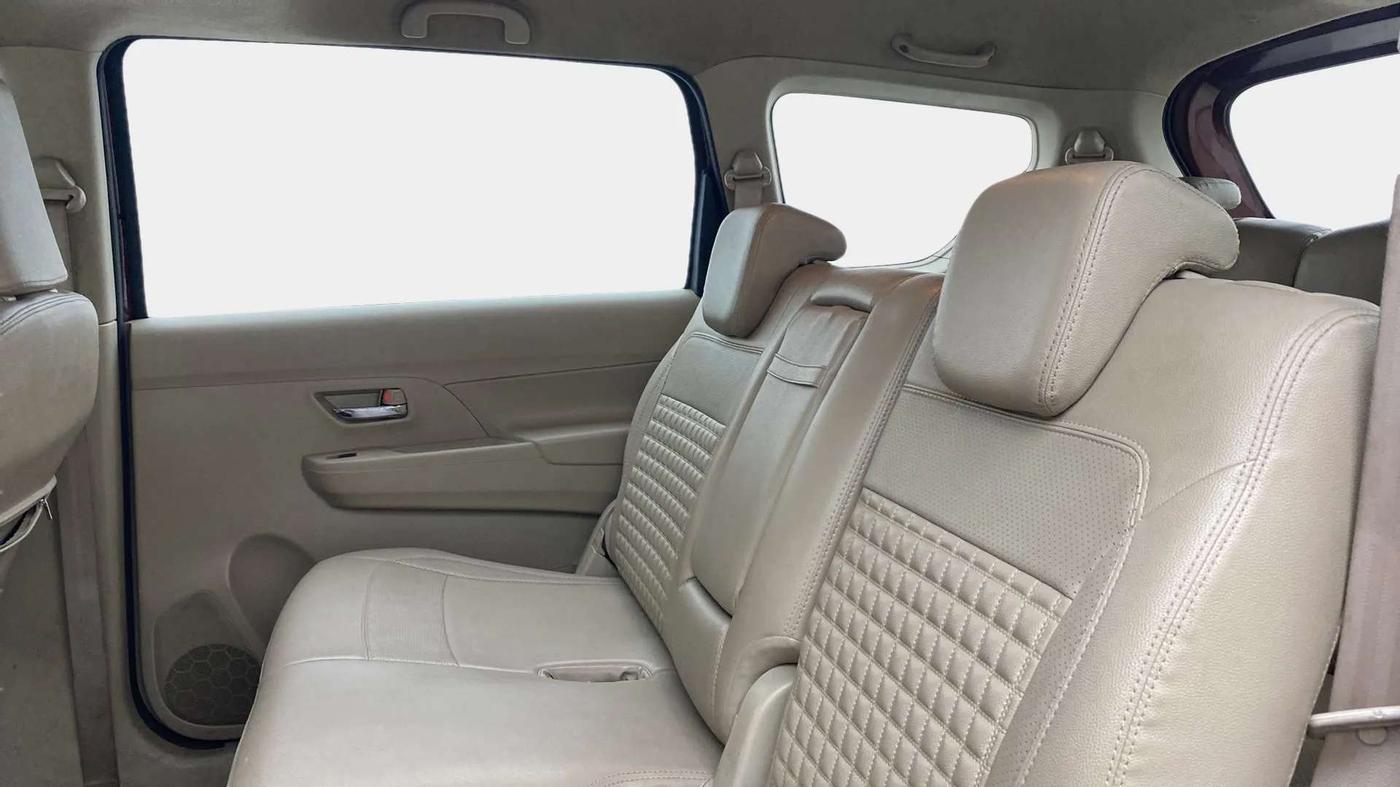 2020 Maruti Ertiga VXI AT SHVS, Petrol, Automatic, 44,163 km, Right Side Rear Door Cabin
