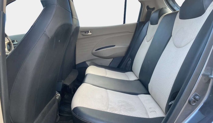 2019 Hyundai NEW SANTRO SPORTZ CNG, CNG, Manual, 88,688 km, Right Side Rear Door Cabin