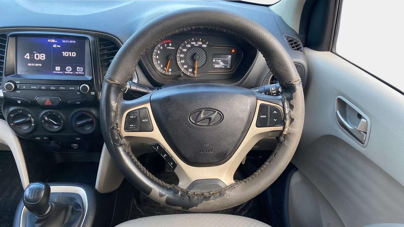 2019 Hyundai NEW SANTRO SPORTZ CNG, CNG, Manual, 88,688 km, Steering Wheel Close Up