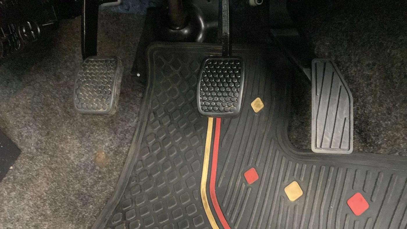 2018 Maruti Alto 800 VXI, Petrol, Manual, 39,274 km, Pedals
