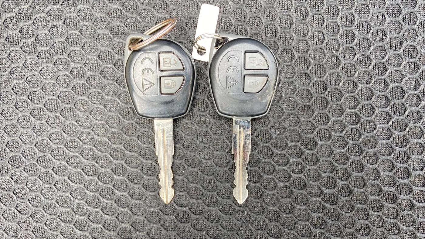 2021 Maruti Swift VXI, Petrol, Manual, 18,408 km, Key Close Up