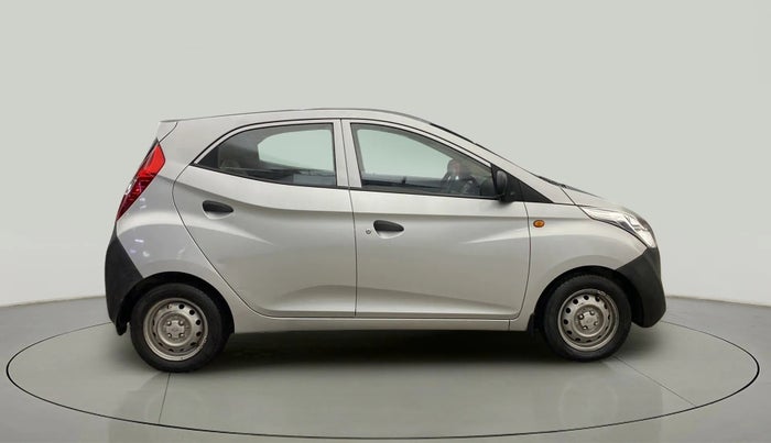2018 Hyundai Eon D-LITE+, Petrol, Manual, 16,589 km, Right Side View