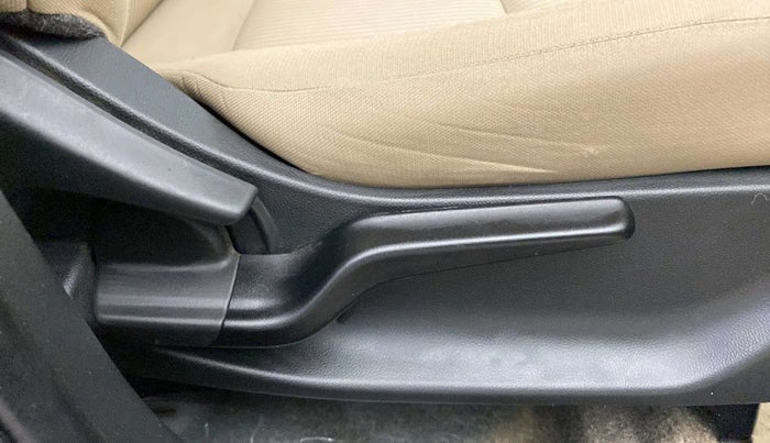2019 Honda Amaze 1.2L I-VTEC VX, Petrol, Manual, 77,796 km, Driver Side Adjustment Panel