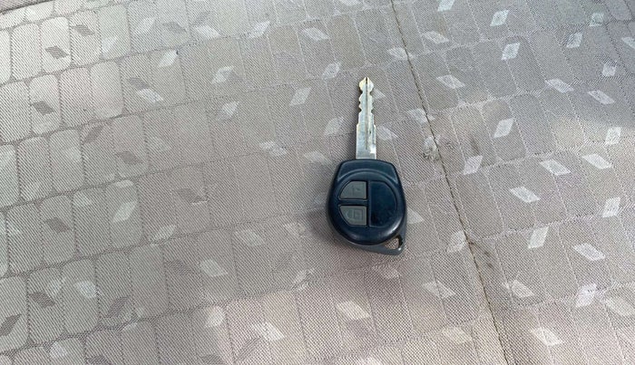 2014 Maruti Wagon R 1.0 VXI, Petrol, Manual, 79,232 km, Key Close Up