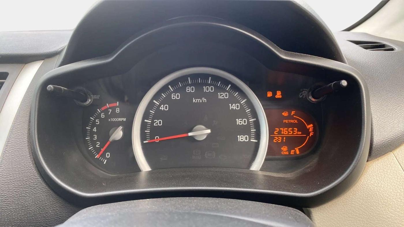 2014 Maruti Celerio VXI CNG, CNG, Manual, 27,826 km, Odometer Image