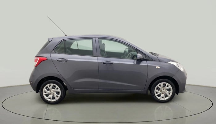 2018 Hyundai Grand i10 MAGNA AT 1.2 KAPPA VTVT, Petrol, Automatic, 28,414 km, Right Side View