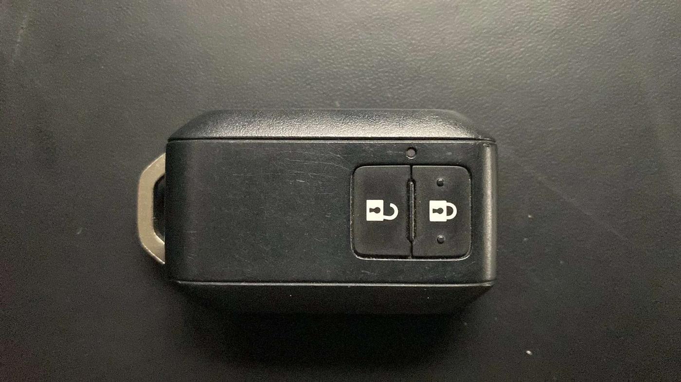 2023 Maruti Baleno ZETA 1.2 AGS, Petrol, Automatic, 9,088 km, Key Close Up