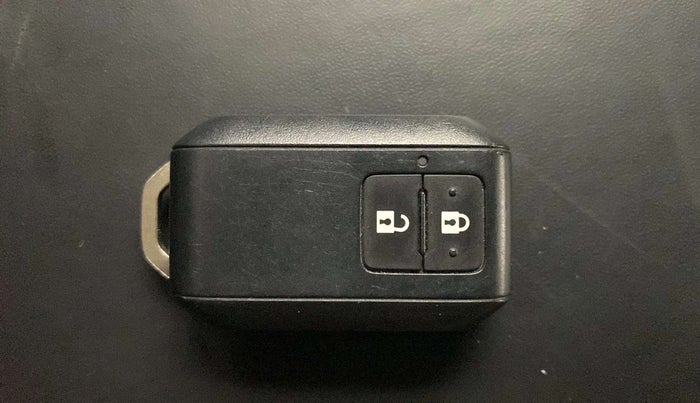 2023 Maruti Baleno ZETA 1.2 AGS, Petrol, Automatic, 9,088 km, Key Close Up