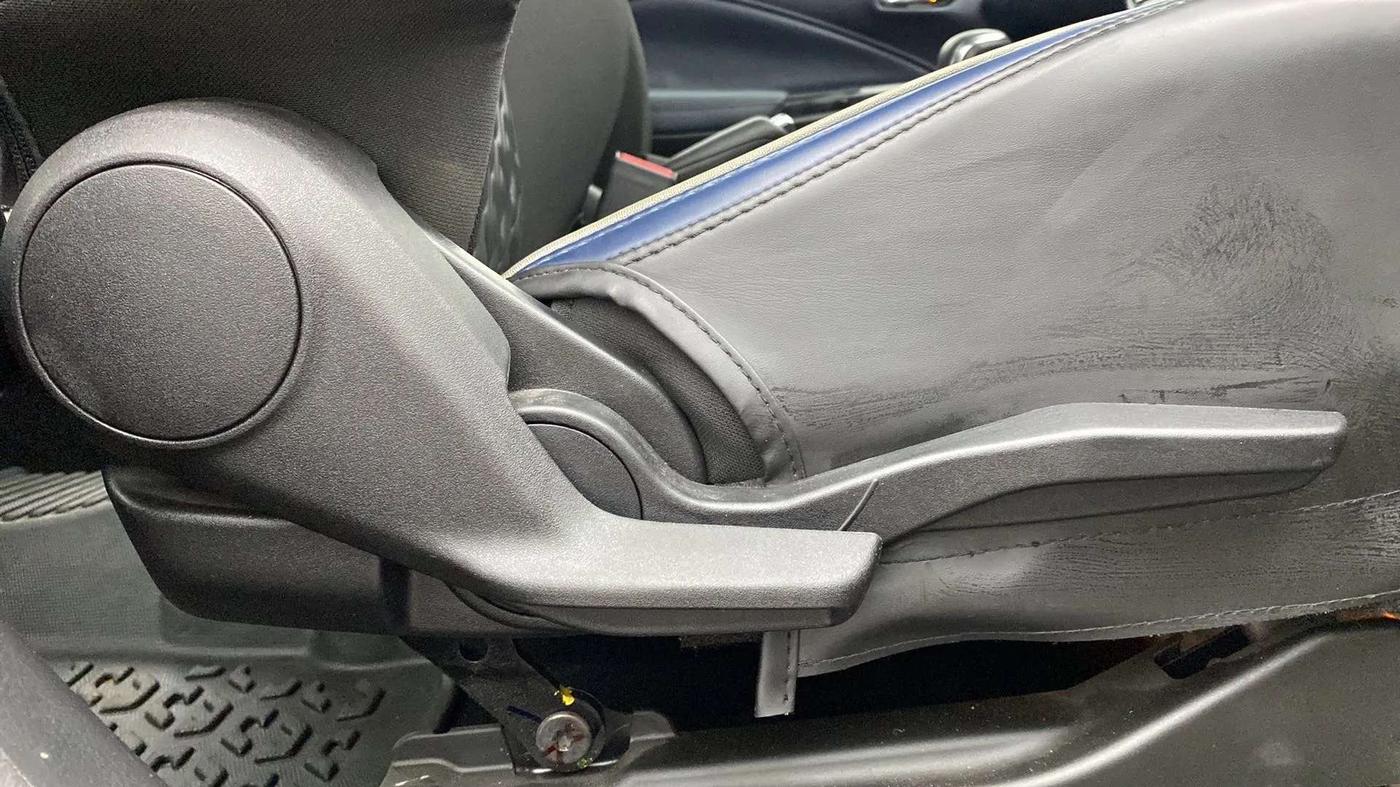 2023 Maruti Baleno ZETA 1.2 AGS, Petrol, Automatic, 9,088 km, Driver Side Adjustment Panel