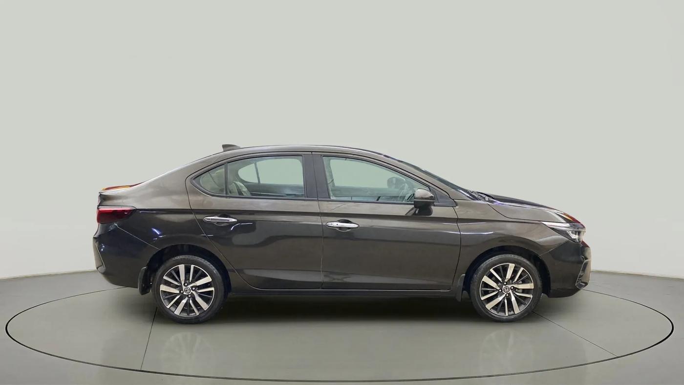 2022 Honda City 1.5L I-VTEC ZX CVT, Petrol, Automatic, 16,852 km, Right Side View