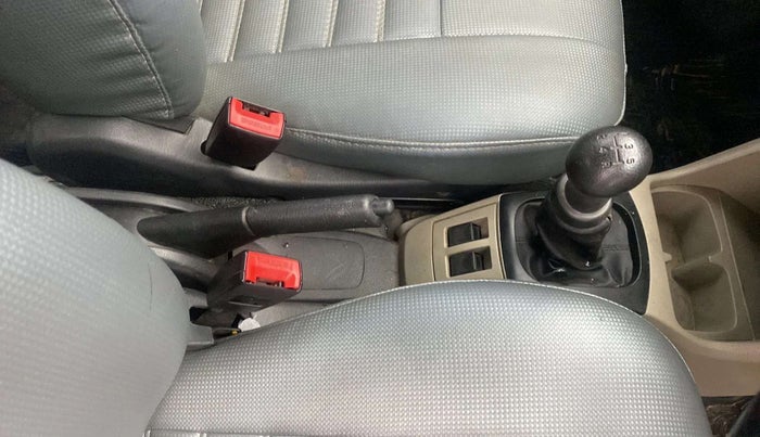 2015 Maruti Alto K10 VXI, Petrol, Manual, 84,420 km, Gear Lever