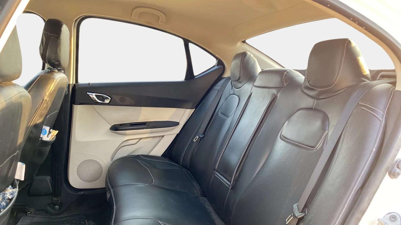 2022 Tata TIGOR XZ PLUS CNG, CNG, Manual, 41,196 km, Right Side Rear Door Cabin