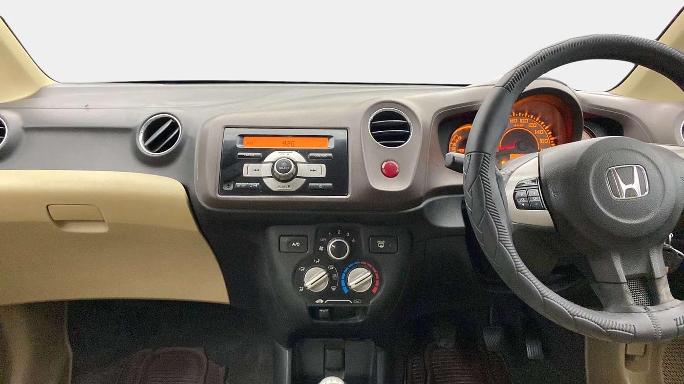 2013 Honda Brio S MT, Petrol, Manual, 84,313 km, Air Conditioner