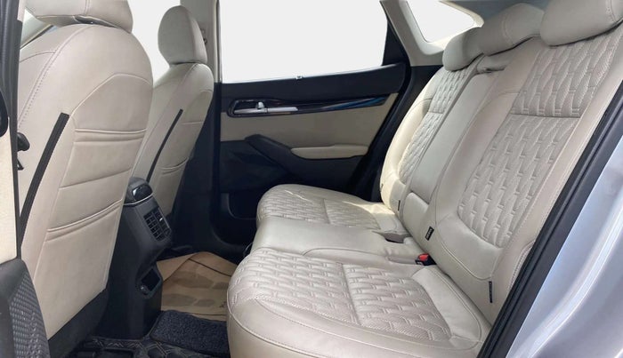 2020 KIA SELTOS HTX IVT 1.5 PETROL, Petrol, Automatic, 59,978 km, Right Side Rear Door Cabin