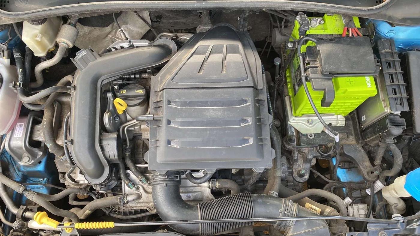 2022 Skoda SLAVIA STYLE 1.0L TSI AT, Petrol, Automatic, 20,665 km, Open Bonet