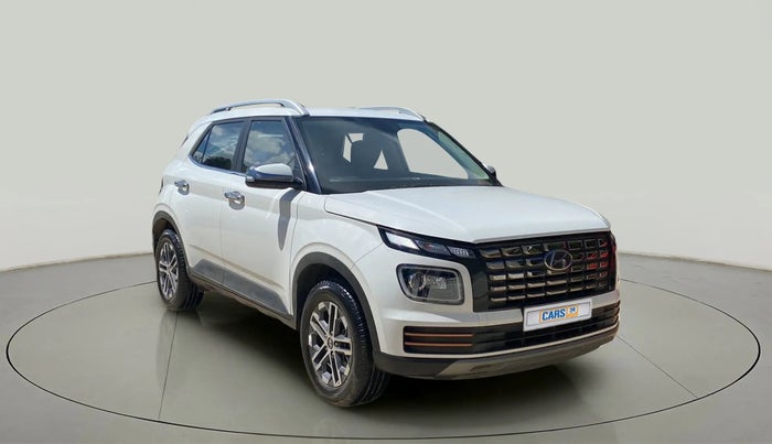 2022 Hyundai VENUE SX 1.2 PETROL, Petrol, Manual, 24,735 km, Right Front Diagonal