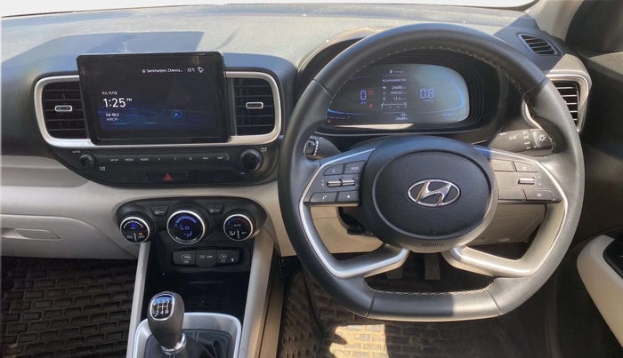 2022 Hyundai VENUE SX 1.2 PETROL, Petrol, Manual, 24,735 km, Steering Wheel Close Up