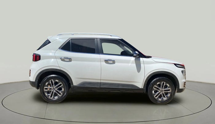 2022 Hyundai VENUE SX 1.2 PETROL, Petrol, Manual, 24,735 km, Right Side