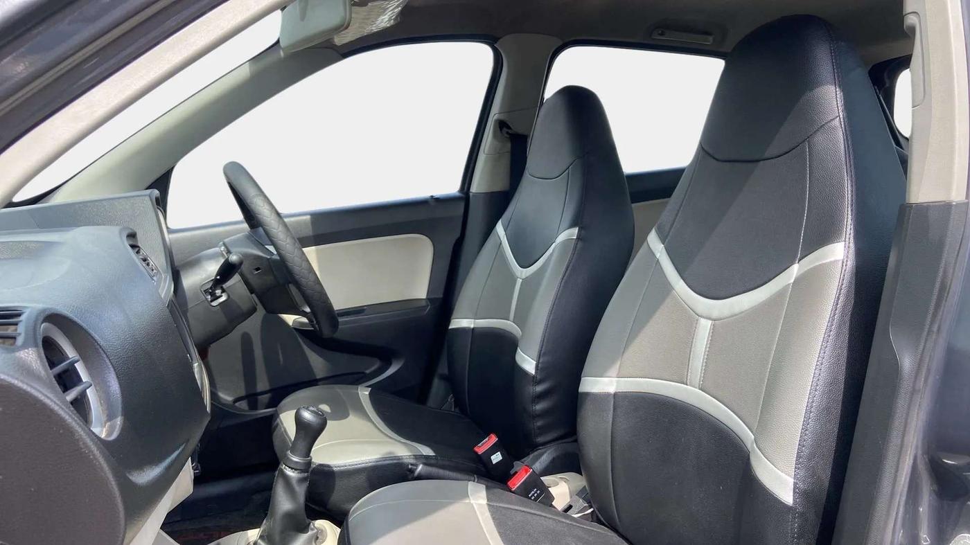 2021 Maruti Alto LXI, Petrol, Manual, 21,810 km, Right Side Front Door Cabin