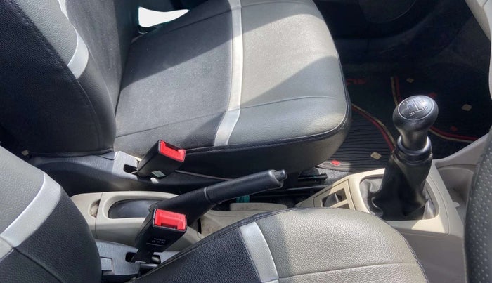 2021 Maruti Alto LXI, Petrol, Manual, 21,810 km, Gear Lever