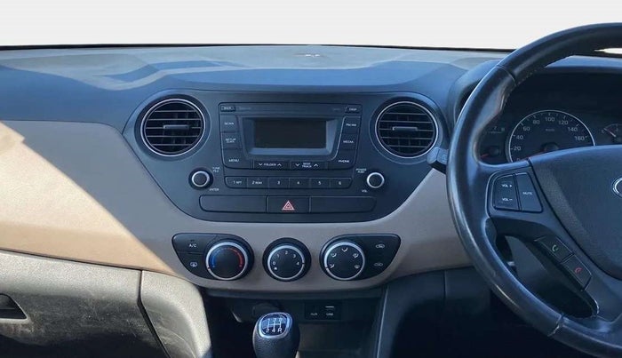 2016 Hyundai Grand i10 ASTA (O) 1.2 KAPPA VTVT, Petrol, Manual, 33,587 km, Air Conditioner