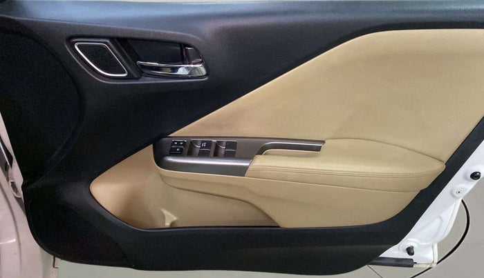 2018 Honda City 1.5L I-VTEC ZX CVT, Petrol, Automatic, 31,404 km, Driver Side Door Panels Control