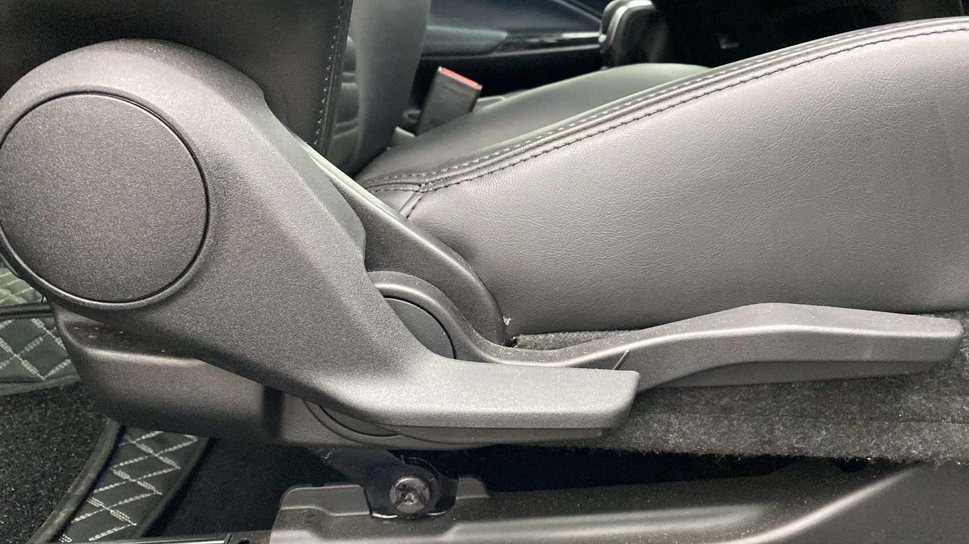 2022 Maruti Baleno ALPHA CVT PETROL 1.2, Petrol, Automatic, 10,288 km, Driver Side Adjustment Panel