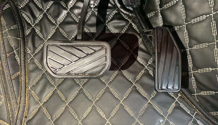 2022 Maruti Baleno ALPHA CVT PETROL 1.2, Petrol, Automatic, 10,288 km, Pedals