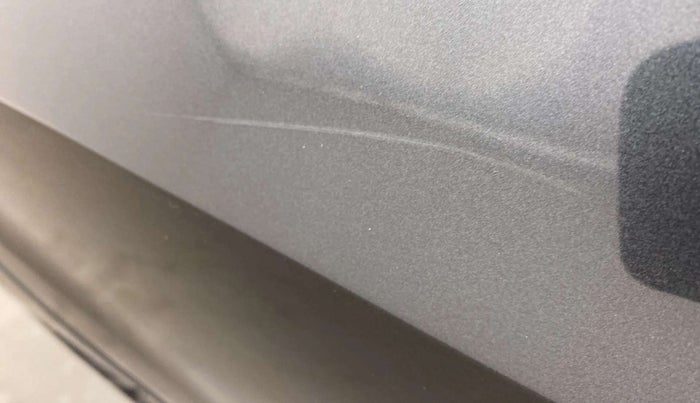 2021 Tata ALTROZ XE PETROL, Petrol, Manual, 38,551 km, Right rear door - Minor scratches