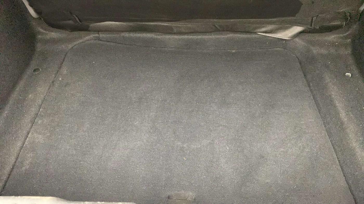 2021 Tata ALTROZ XE PETROL, Petrol, Manual, 38,551 km, Boot Inside