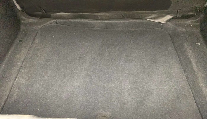 2021 Tata ALTROZ XE PETROL, Petrol, Manual, 38,551 km, Boot Inside