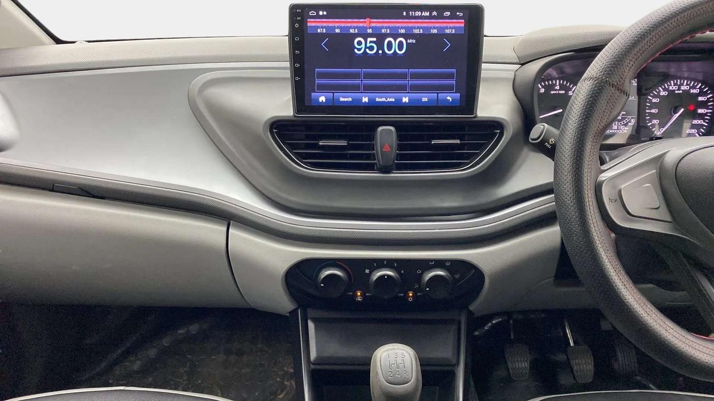 2021 Tata ALTROZ XE PETROL, Petrol, Manual, 38,551 km, Air Conditioner