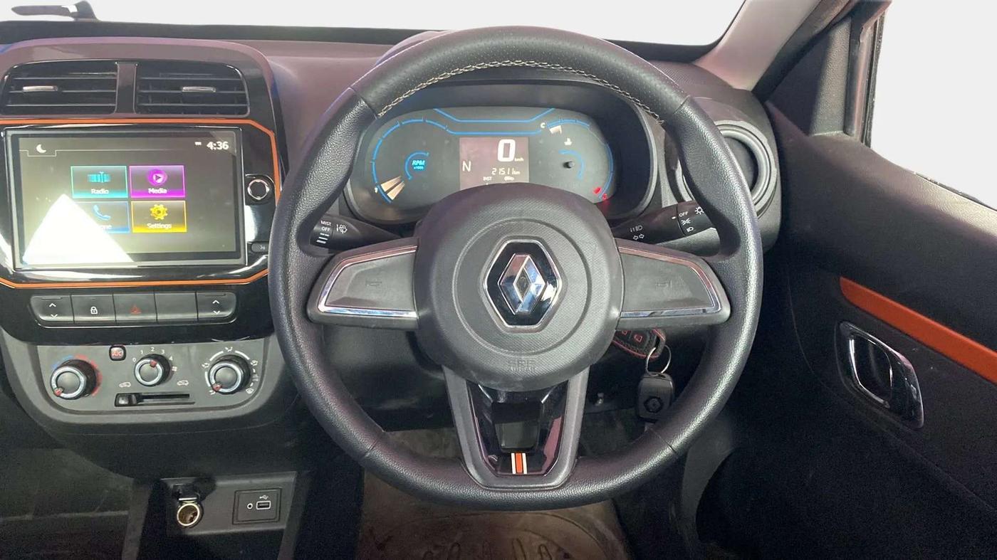 2021 Renault Kwid CLIMBER 1.0 AMT (O), Petrol, Automatic, 21,755 km, Steering Wheel Close Up