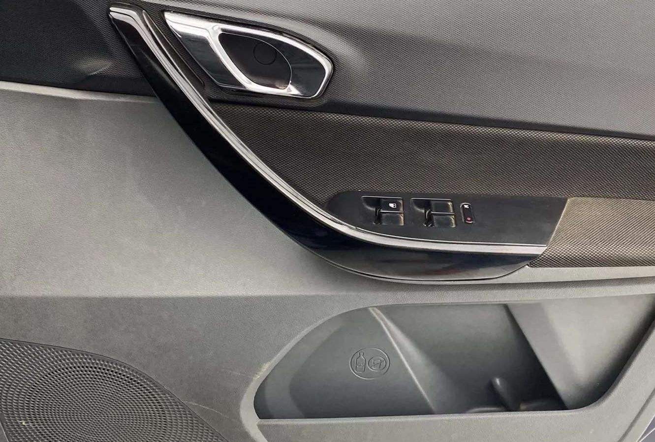 2019 Tata TIGOR XZ PLUS PETROL, Petrol, Manual, 24,312 km, Driver Side Door Panels Control