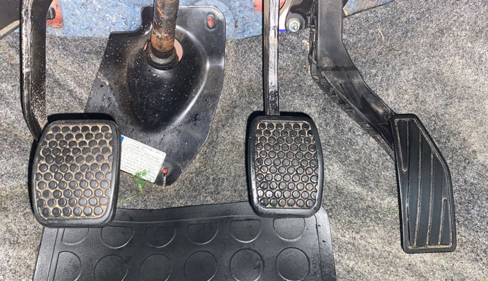 2019 Maruti Alto VXI, Petrol, Manual, 11,947 km, Pedals