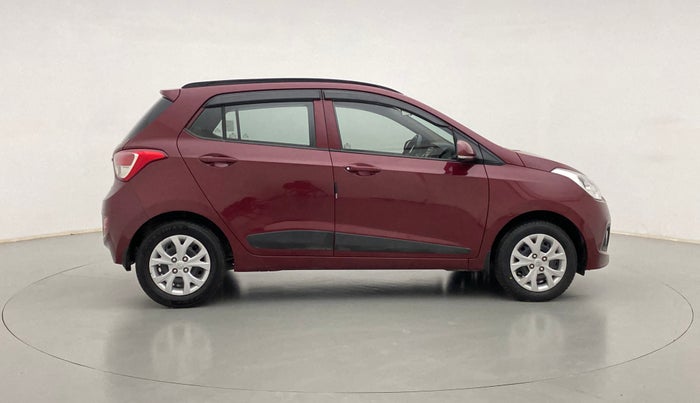2015 Hyundai Grand i10 SPORTZ 1.2 KAPPA VTVT, Petrol, Manual, 59,614 km, Right Side View