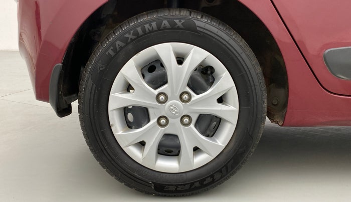 2015 Hyundai Grand i10 SPORTZ 1.2 KAPPA VTVT, Petrol, Manual, 59,614 km, Right Rear Wheel