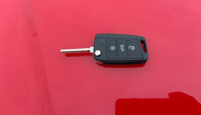 2025 Skoda KUSHAQ Prestige 1.0L TSI MT, Petrol, Manual, 6,264 km, Key Close Up