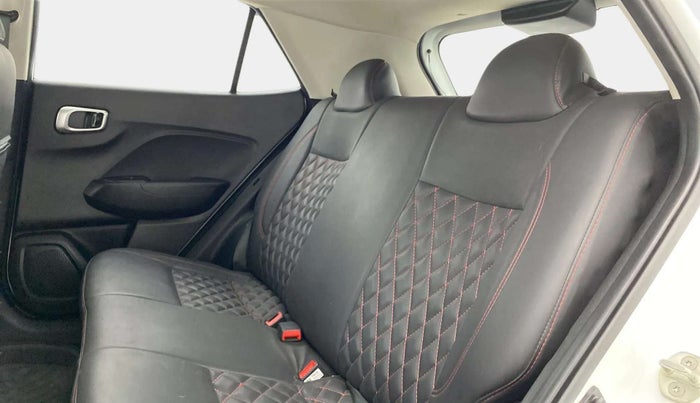 2021 Hyundai VENUE S 1.2, Petrol, Manual, 14,603 km, Right Side Rear Door Cabin