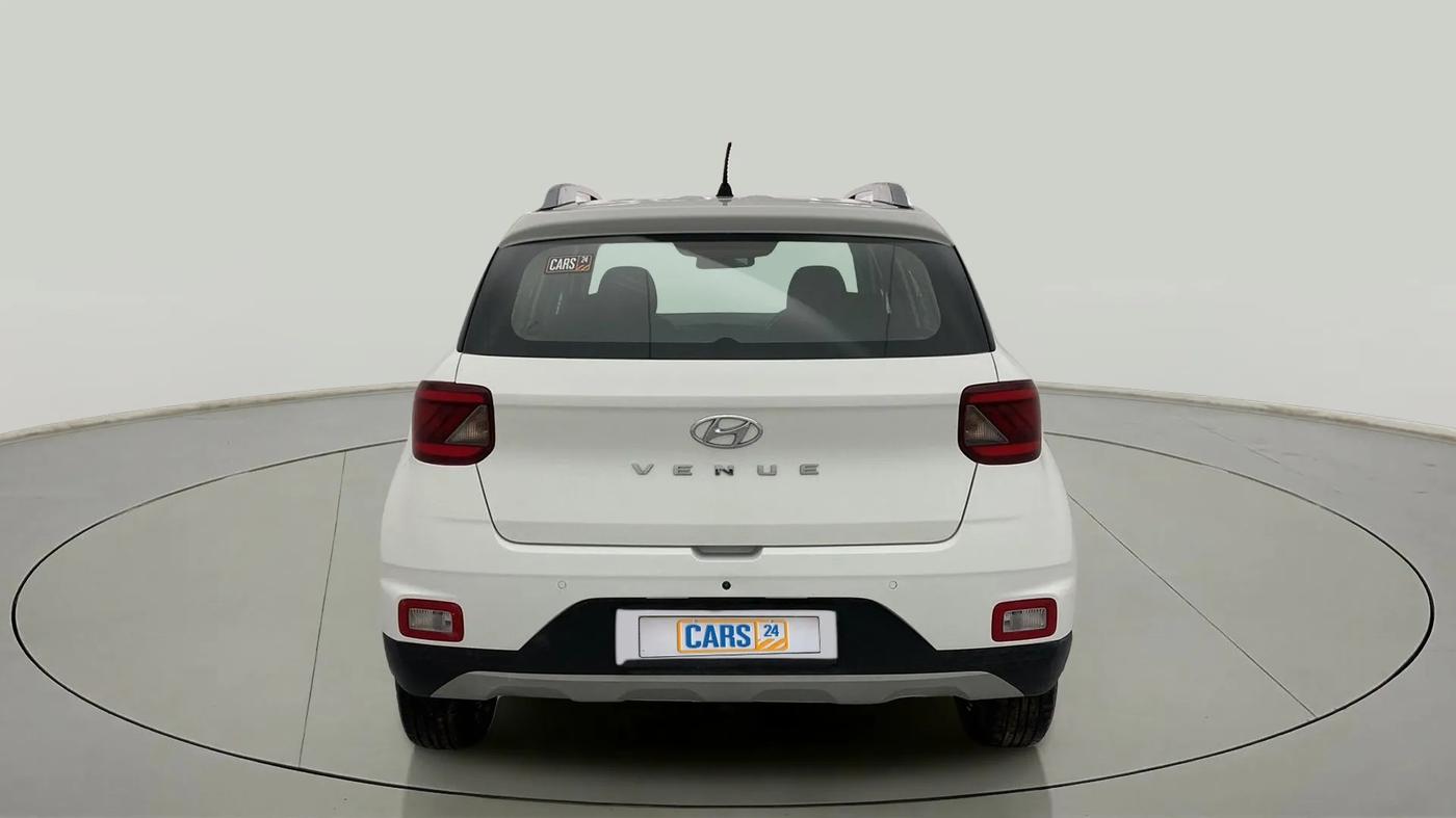 2021 Hyundai VENUE S 1.2, Petrol, Manual, 14,603 km, Back/Rear
