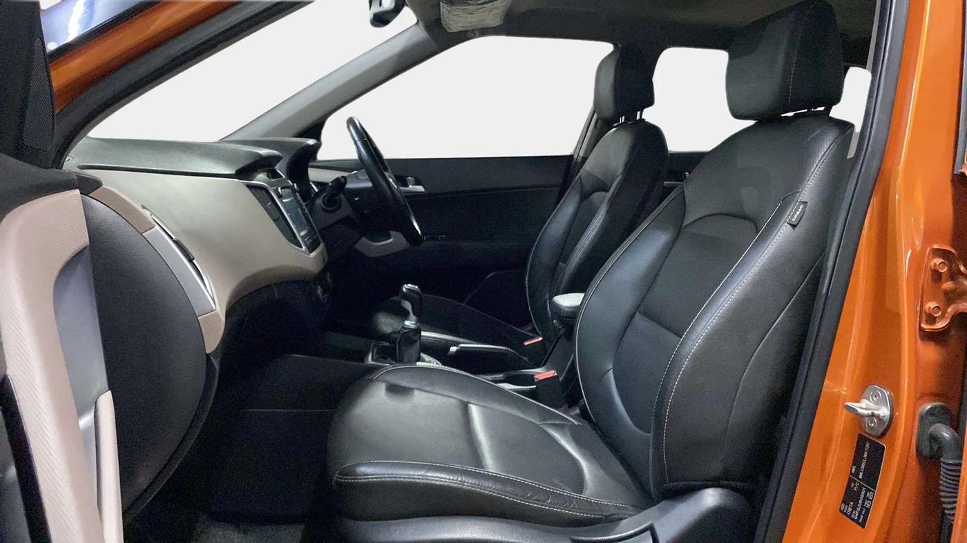 2018 Hyundai Creta SX (O) 1.6 PETROL, Petrol, Manual, 58,989 km, Right Side Front Door Cabin