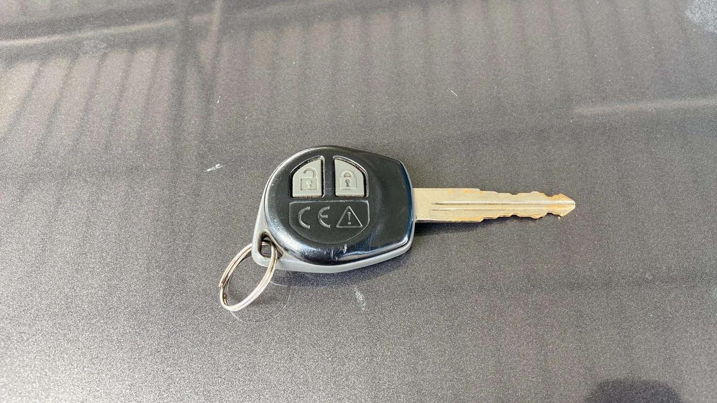 2017 Maruti Baleno DELTA CVT PETROL 1.2, Petrol, Automatic, 80,512 km, Key Close Up
