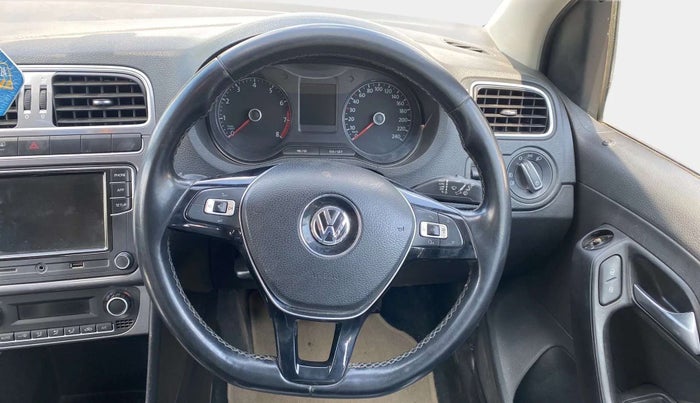 2019 Volkswagen Polo HIGHLINE PLUS 1.0 16 ALLOY, Petrol, Manual, 55,590 km, Steering Wheel Close Up