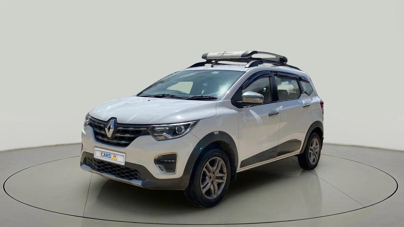 2020 Renault TRIBER RXZ, Petrol, Manual, 39,630 km, Left Front Diagonal
