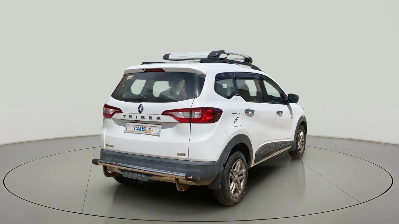 2020 Renault TRIBER RXZ, Petrol, Manual, 39,630 km, Right Back Diagonal