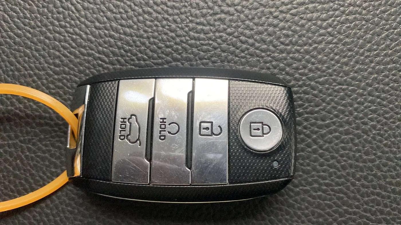 2021 KIA SONET GTX PLUS 1.5, Diesel, Manual, 29,649 km, Key Close Up