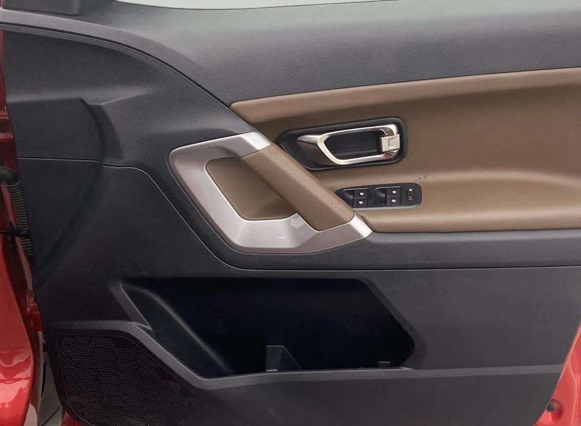 2020 Tata Harrier XZ 2.0L DUAL TONE, Diesel, Manual, 55,619 km, Driver Side Door Panels Control