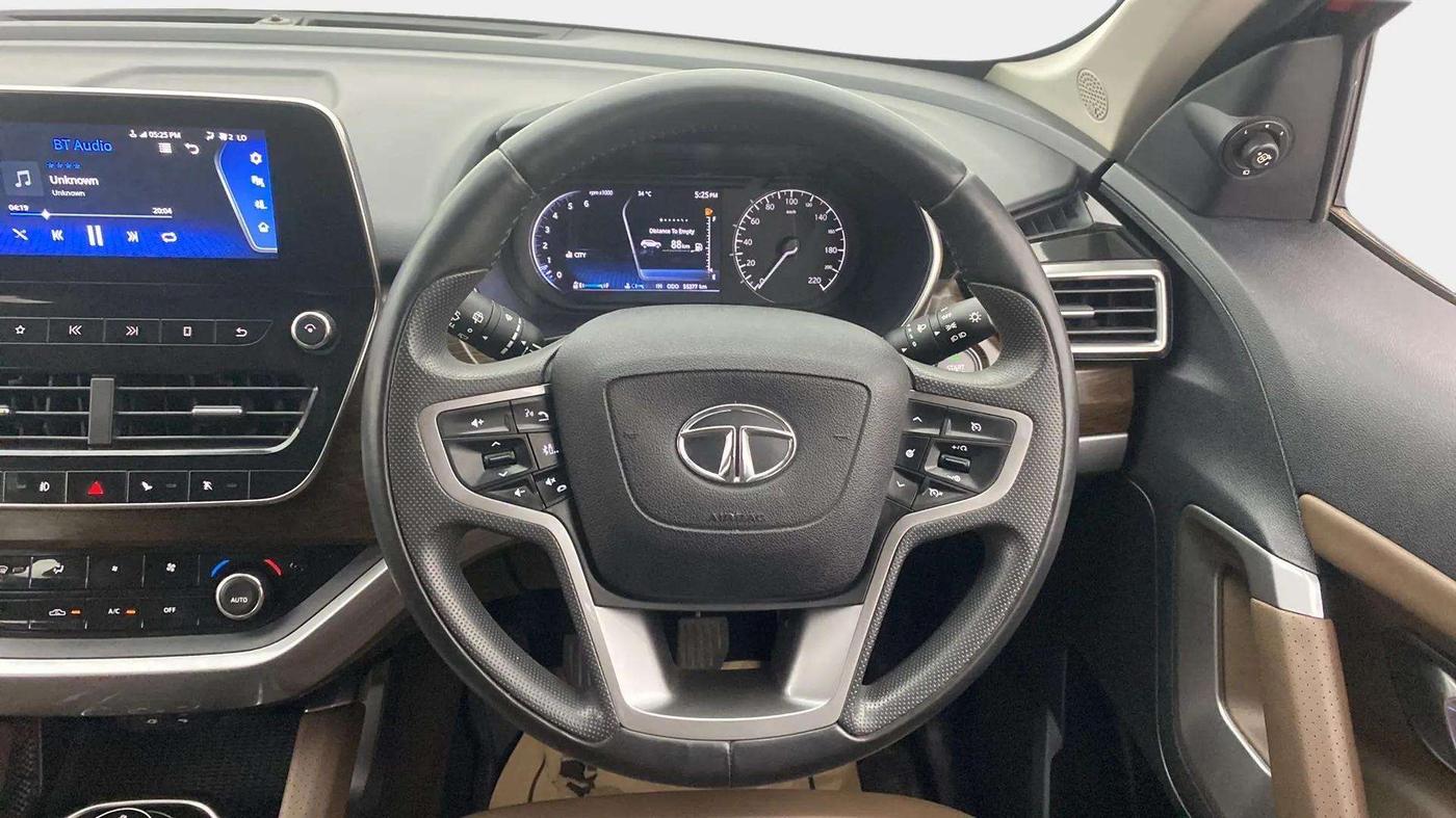 2020 Tata Harrier XZ 2.0L DUAL TONE, Diesel, Manual, 55,619 km, Steering Wheel Close Up