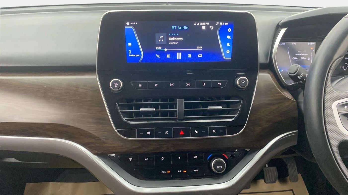 2020 Tata Harrier XZ 2.0L DUAL TONE, Diesel, Manual, 55,619 km, Air Conditioner